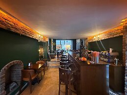 Ethnica Hotel Old City