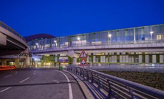 Tav Airport Hotel Izmir