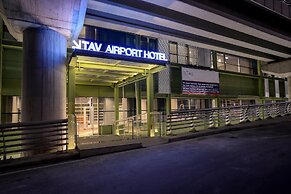 Tav Airport Hotel Izmir