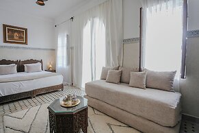 Riad Elnoujoum