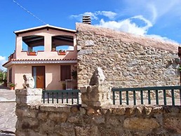 Agriturismo B&B Domo De Resteblas