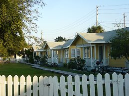 Sunshine Cozy Cottages