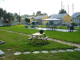 Sunshine Cozy Cottages
