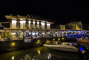 Assos Behram Hotel - Special Class - Adults Only