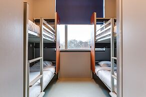 ClinkNOORD - Hostel