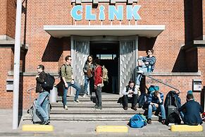 ClinkNOORD - Hostel
