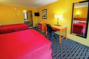 Tennessee Mountain Lodge Riverside by OYO