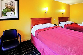 Tennessee Mountain Lodge Riverside by OYO