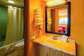 Tennessee Mountain Lodge Riverside by OYO