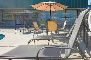 Tennessee Mountain Lodge Riverside by OYO