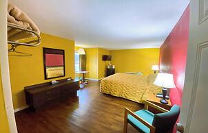 Tennessee Mountain Lodge Riverside by OYO