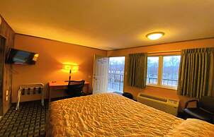 Tennessee Mountain Lodge Riverside by OYO