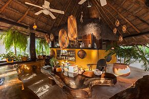 Beachfront Hotel La Palapa - Adults Only