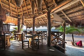 Beachfront Hotel La Palapa - Adults Only