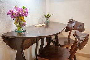 Beachfront Hotel La Palapa - Adults Only