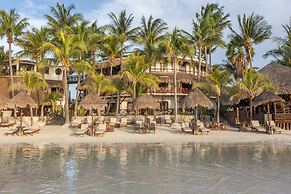 Beachfront Hotel La Palapa - Adults Only