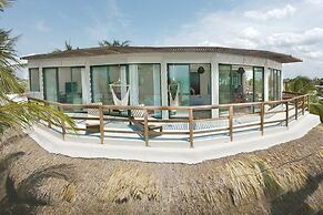 Beachfront Hotel La Palapa - Adults Only