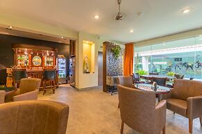 Hotel Ecce Inn & Spa