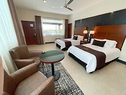 Hotel Ecce Inn & Spa