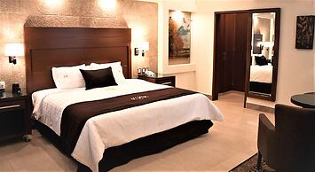 Hotel Ecce Inn & Spa