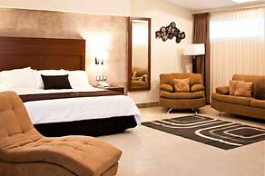 Hotel Ecce Inn & Spa