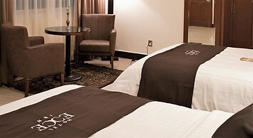 Hotel Ecce Inn & Spa