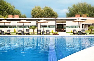 Hotel Ecce Inn & Spa