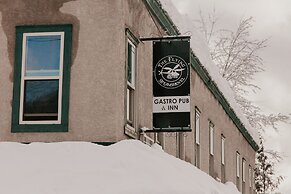 The Flying Steamshovel Inn