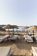 Costa Bitezhan Hotel