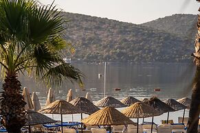 Costa Bitezhan Hotel