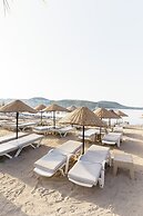 Costa Bitezhan Hotel