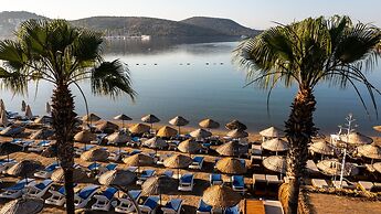 Costa Bitezhan Hotel