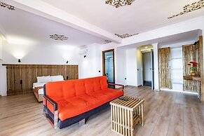 Costa Bitezhan Hotel