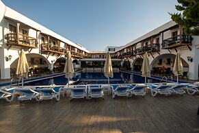 Costa Bitezhan Hotel