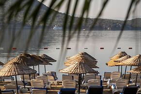 Costa Bitezhan Hotel