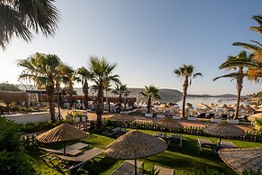 Costa Bitezhan Hotel