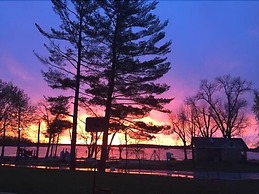 Park Place Motel & Suites