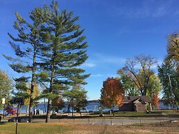 Park Place Motel & Suites