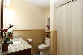 The Woods Hotel - Gay LGBTQ Cabins