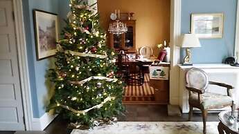 Clifford House Private Home Bed & Breakfast
