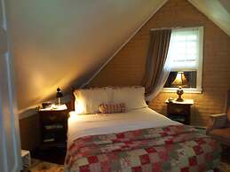 Clifford House Private Home Bed & Breakfast