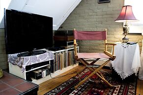 Clifford House Private Home Bed & Breakfast