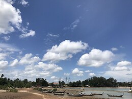 The Room Patong Hotel