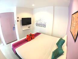 The Room Patong Hotel