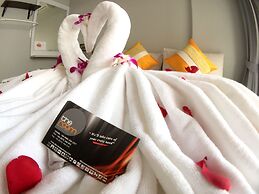 The Room Patong Hotel