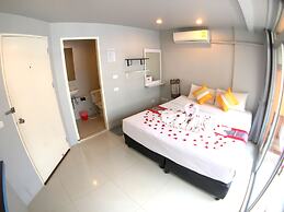 The Room Patong Hotel