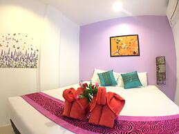 The Room Patong Hotel