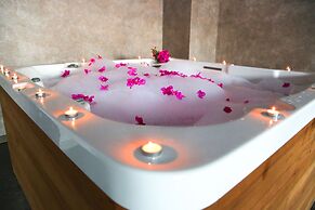 Turunc Premium Hotel