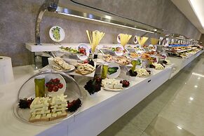 Turunc Premium Hotel