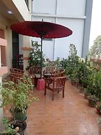 Royal Yadanarbon Hotel